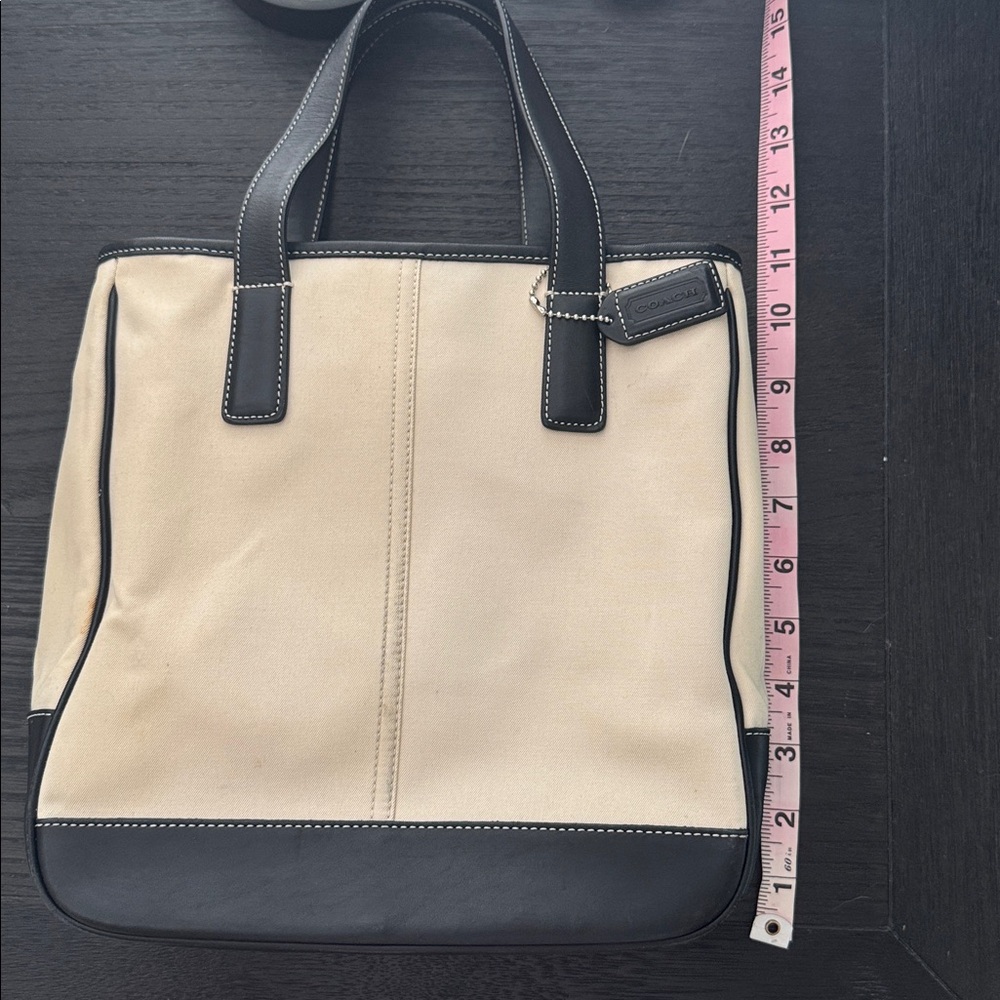 Coach Hampton Canvas and Leather Vintage Tote Bag With Yellow Interior - Picture 14 of 14